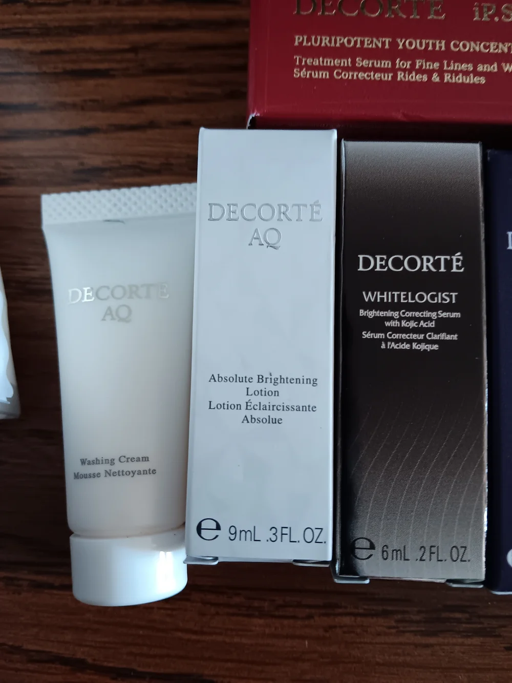 Decorte sample boxes